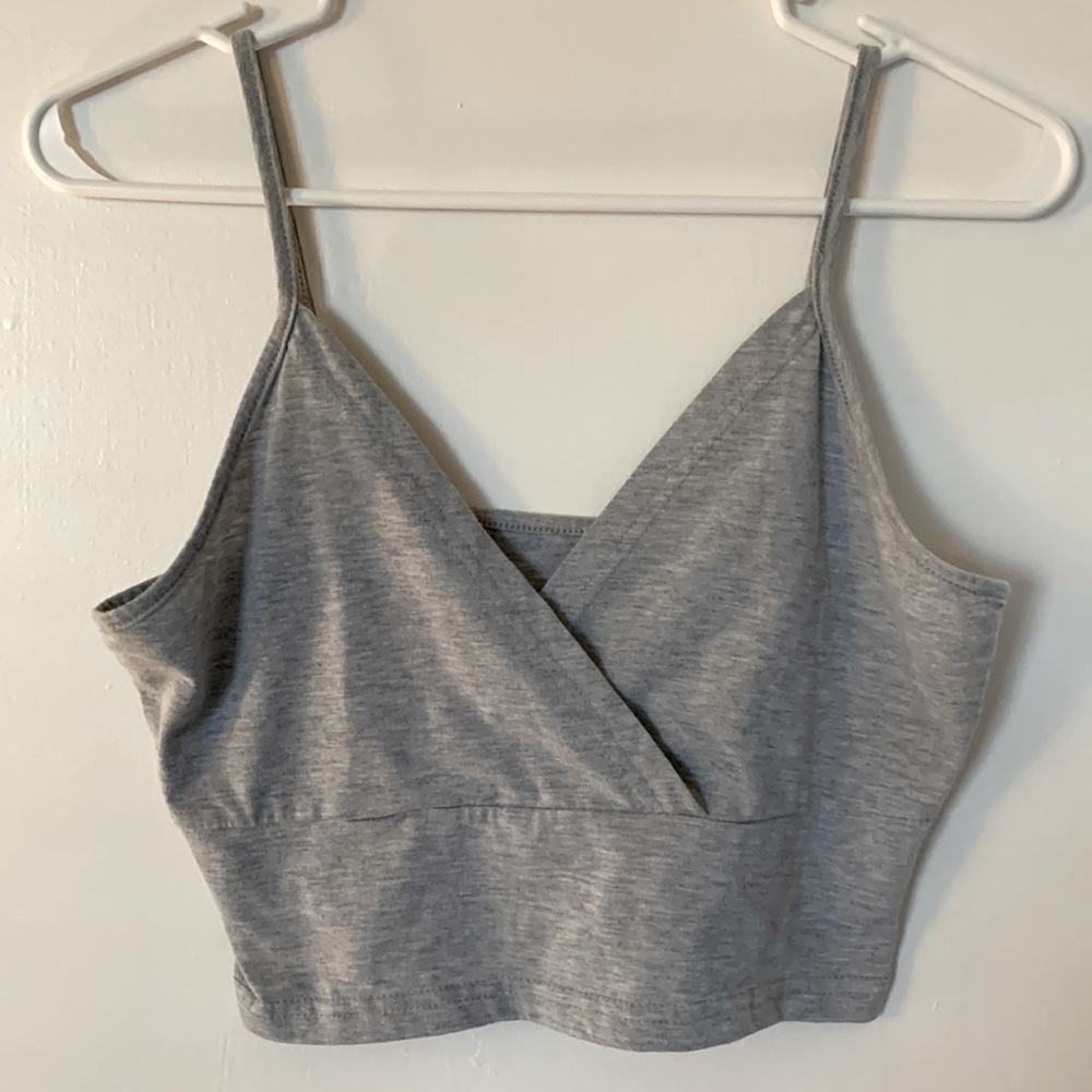 Gray cropped tank top